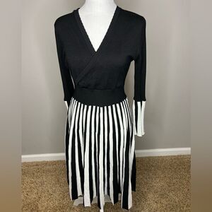 Avantlook striped dress